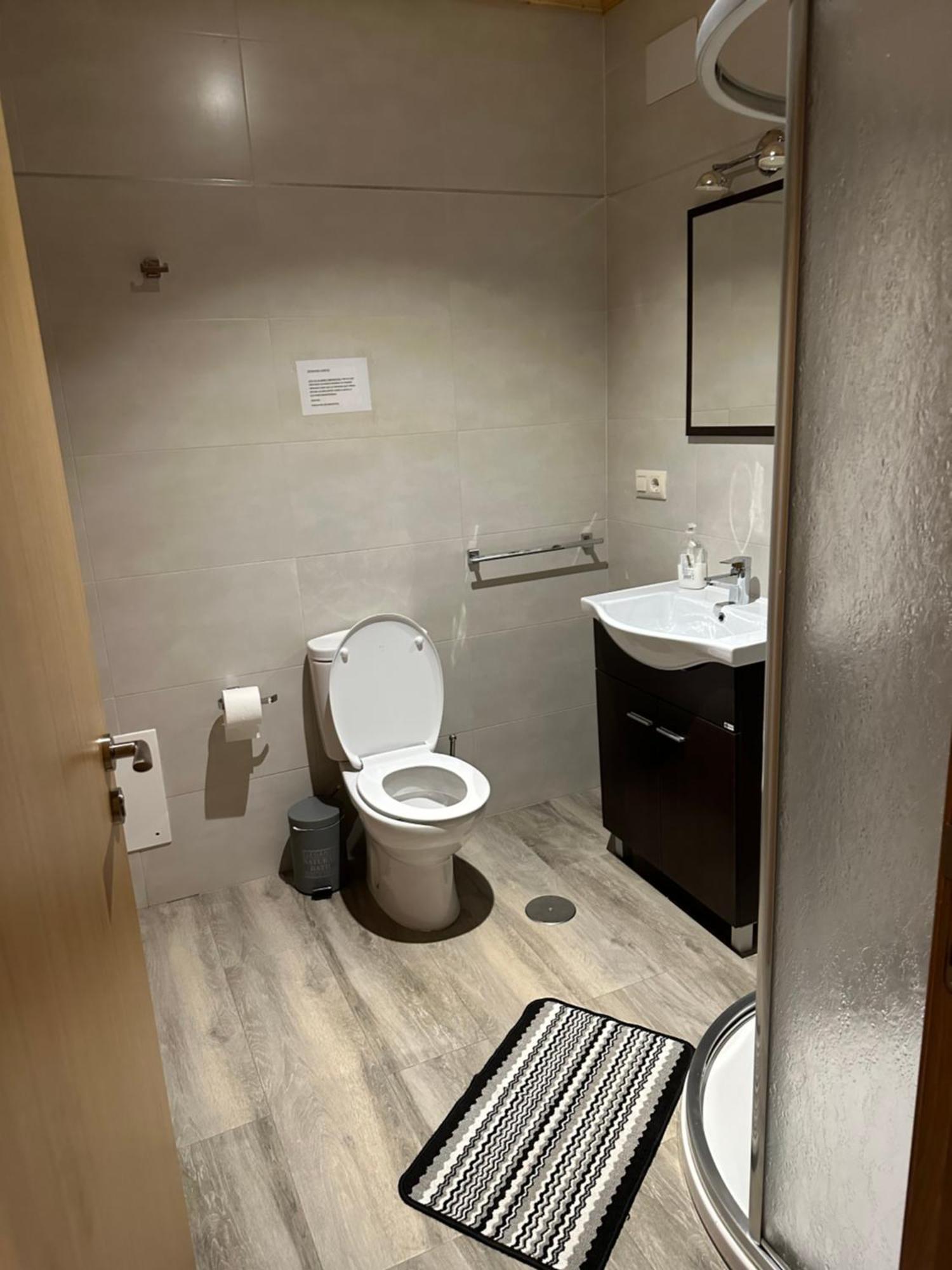 El Camino Apartment Laza Bagian luar foto